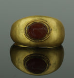 SUPERB ANCIENT ROMAN GOLD INTAGLIO RING "CRUSTACEAN" - 2nd Century AD (074)