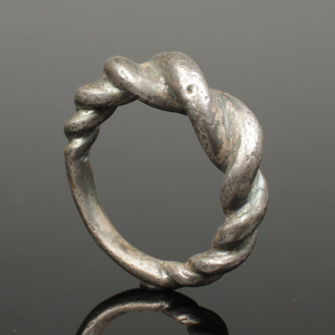 ANCIENT VIKING BRAIDED SILVER RING - CIRCA 9th/10th CENTURY (5521)