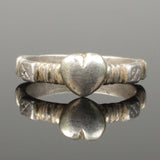 BEAUTIFUL ANCIENT MEDIEVAL SILVER RING WITH HEART - CIRCA 15TH C (0332)