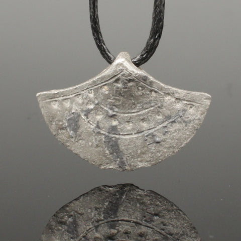 SUPERB ANCIENT VIKING SILVER AXE PENDANT - CIRCA 9th/10thC (S52)