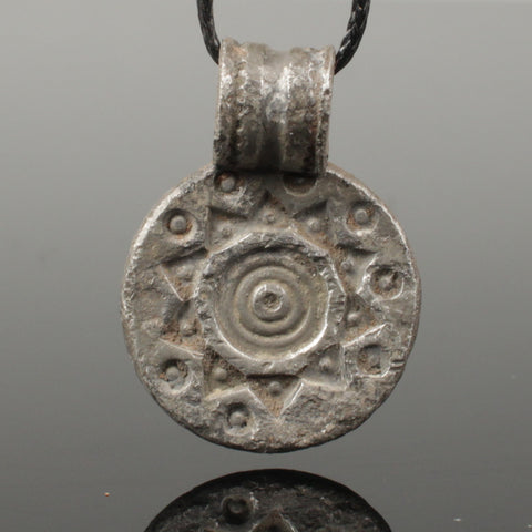 SUPERB ANCIENT VIKING SILVER PENDANT - CIRCA 9th/10thC (S58)