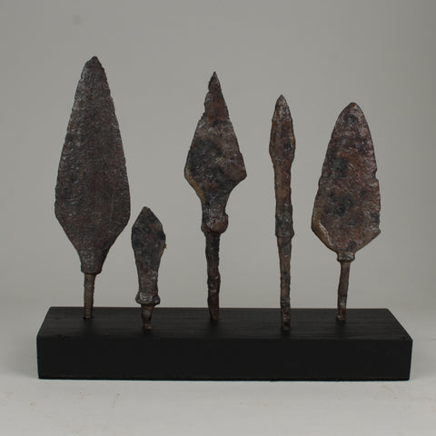 5 x ANCIENT VIKING IRON ARROW HEADS - CIRCA 8th/11th Century (AG5)