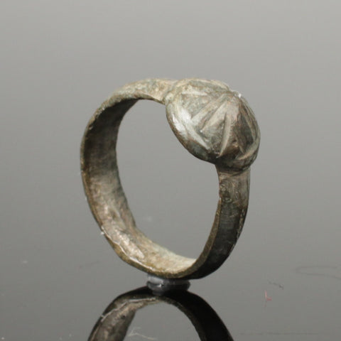 ANCIENT MEDIEVAL BRONZE RING - CIRCA 50BC (MR1)