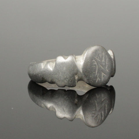 ANCIENT ROMAN BRONZE RING - CIRCA 50BC (RR8)