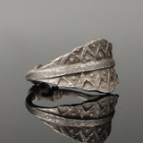 WONDERFUL ANCIENT VIKING SILVER RING - CIRCA 9th/10th CENTURY (0326)