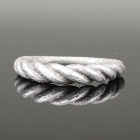 SUPERB ANCIENT VIKING SILVER RING - CIRCA 9th/10thC (VR02)
