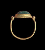 WONDERFUL ANCIENT ROMAN GOLD & EMERALD RING - 2nd Century AD (2119)