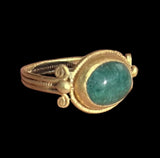 WONDERFUL ANCIENT ROMAN GOLD & EMERALD RING - 2nd Century AD (2119)