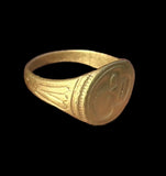 WONDERFUL EARLY 17TH CENTURY GOLD MEMENTO MORI SIGNET RING SKULL RING