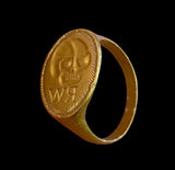 WONDERFUL LATE MEDIEVAL GOLD MOMENTO MORI RING "R W" - CIRCA EARLY 17TH CENTURY