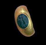 WONDERFUL ANCIENT ROMAN GOLD INTAGLIO RING "VICTORY" - 2nd Century AD (243)