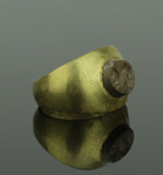 ANCIENT ROMAN GOLD INTAGLIO RING WITH HIPPOCAMPUS - 2nd Century AD