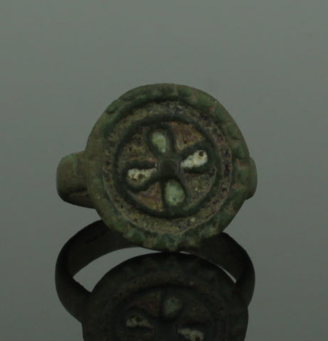 ANCIENT BYZANTINE BRONZE CROSS RING - 6th-9th Century AD (224)