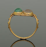 BEAUTIFUL ANCIENT ROMAN GOLD & EMERALD RING - 2nd Century AD (394)