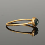 BEAUTIFUL ANCIENT ROMAN GOLD RING -WITH GREEN STONE 2nd Century AD (8876)