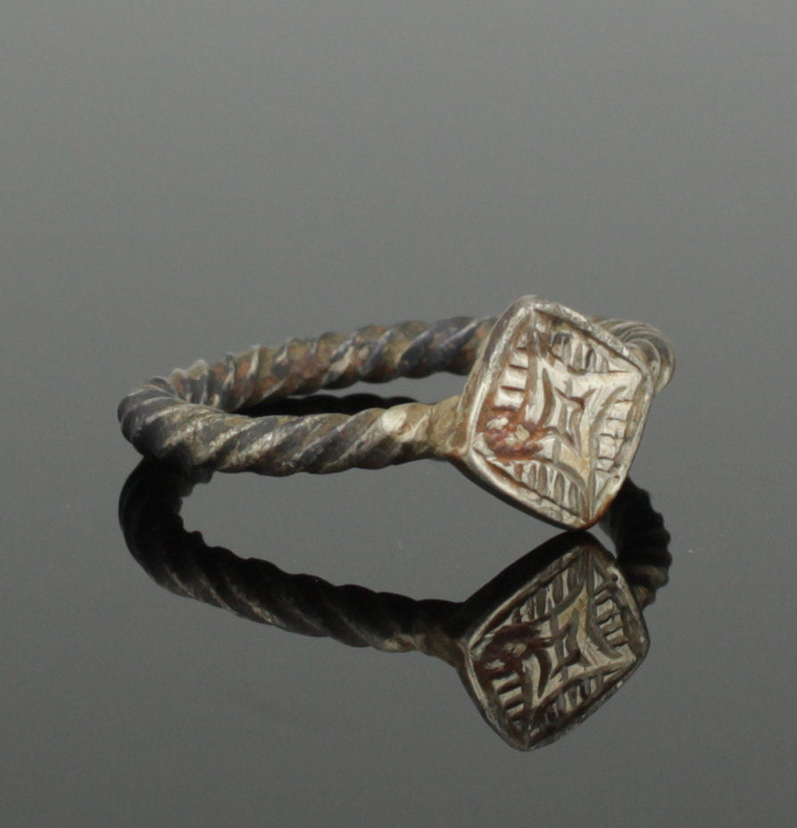 ANCIENT MEDIEVAL SILVER RING - CIRCA 15TH CENTURY AD – Trinity Antiques